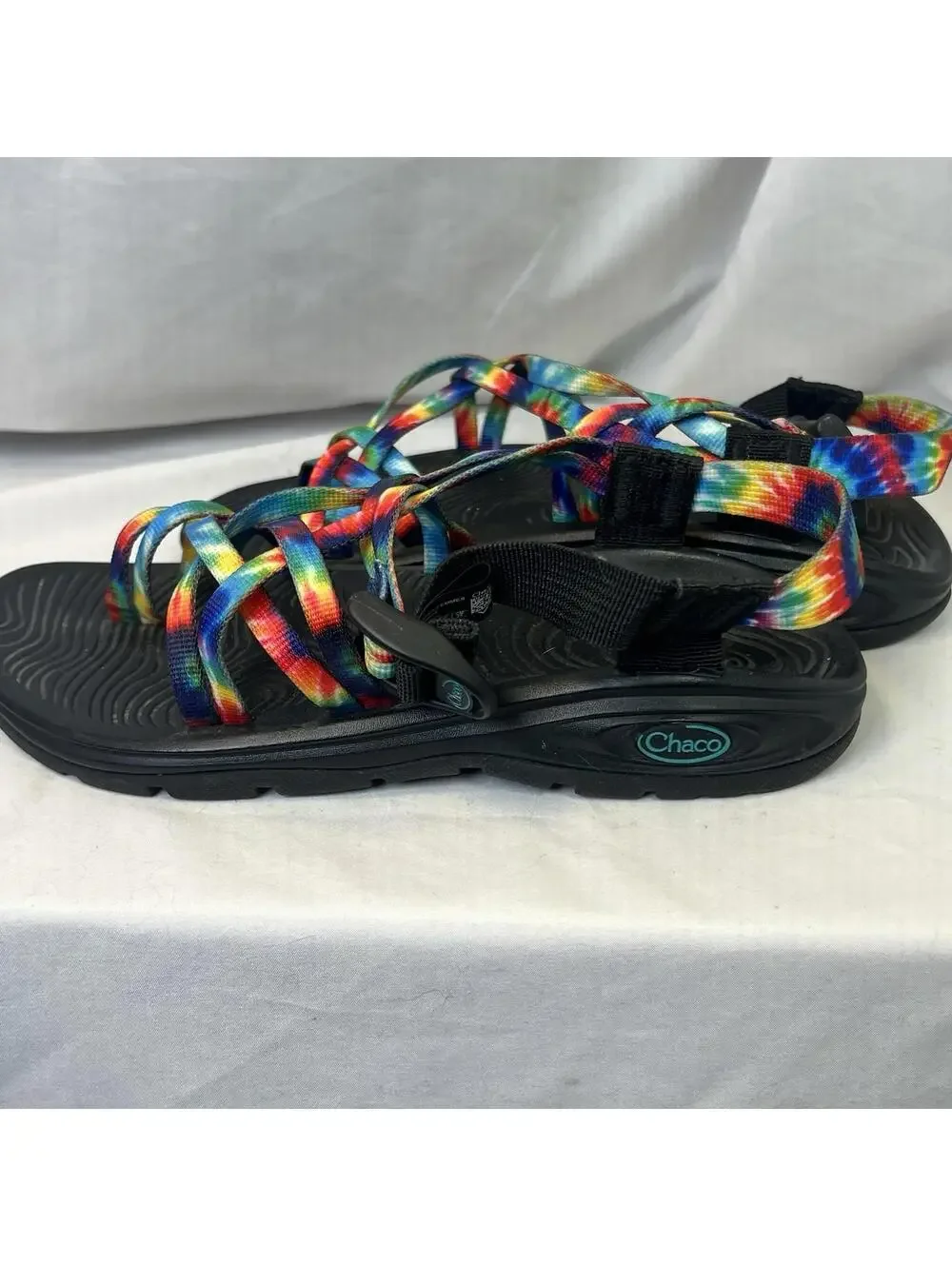 Chaco zvolv x2 Outdoor Strappy Sandles Tie-Dye Outdoor Hiking SZ 7 EUC